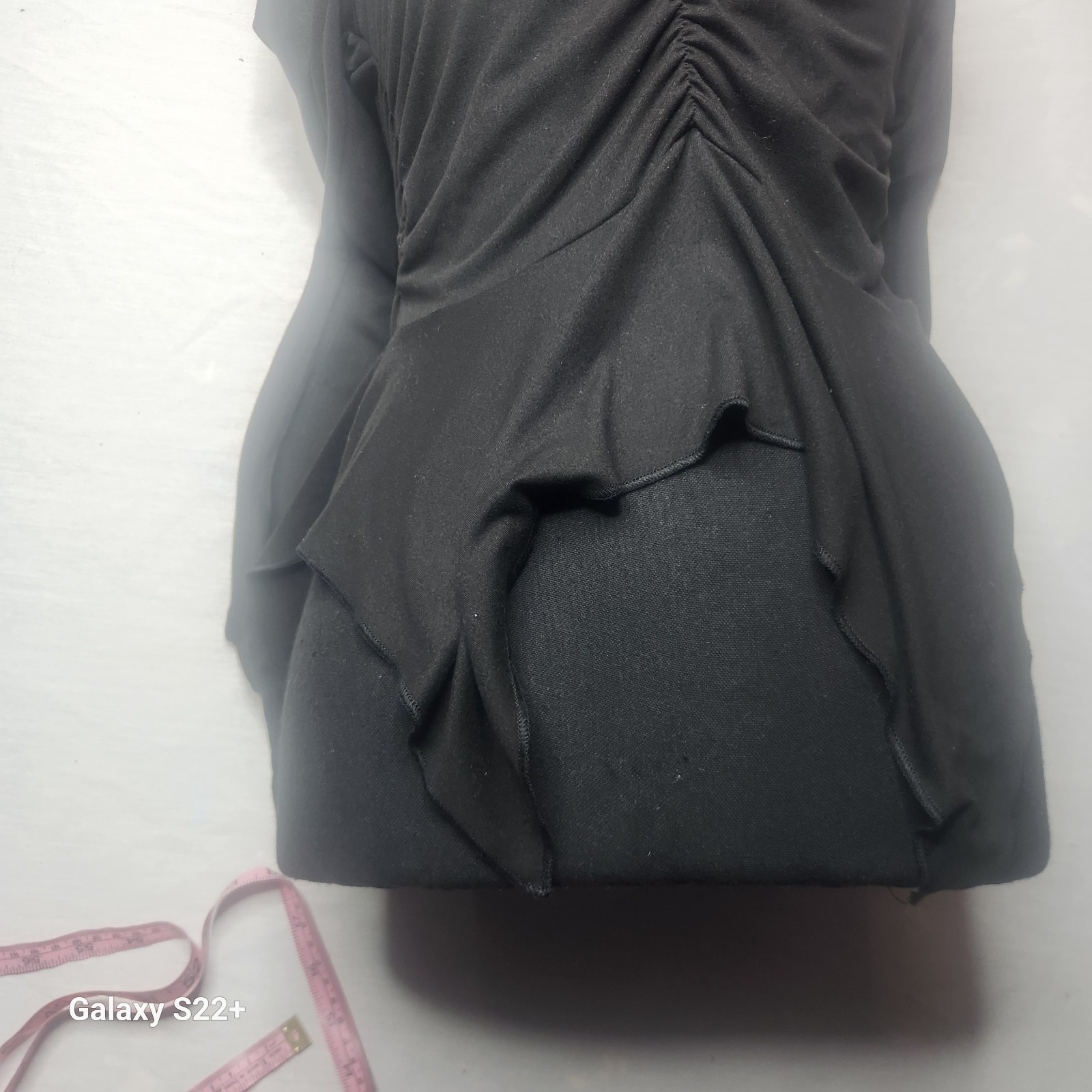 SHEIN Women’s XS Black Solid Scoop Neck Pullover Top Ruched Front Ruffle