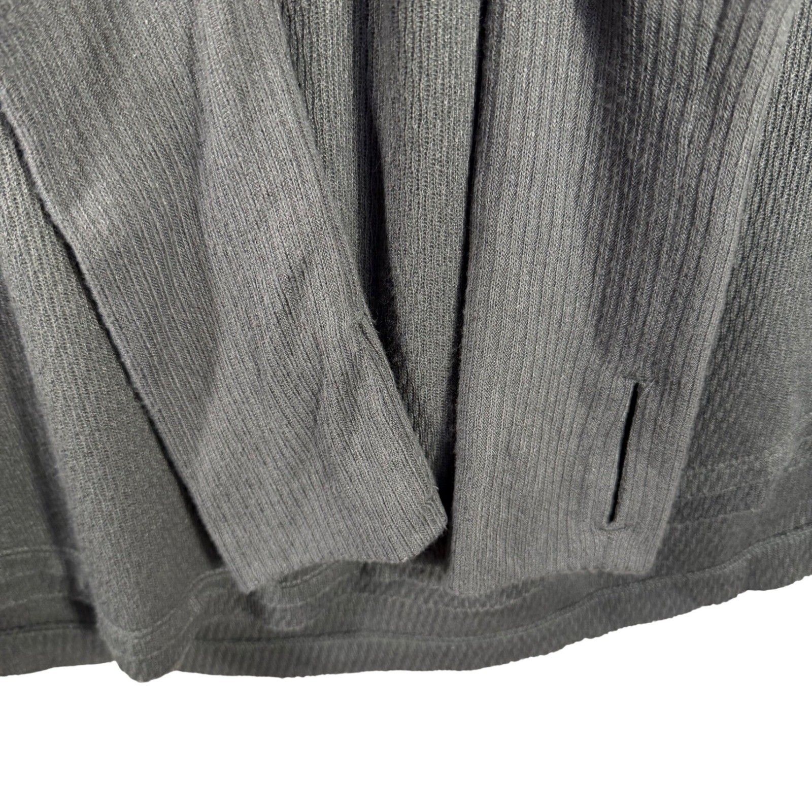 We The Free Waffle Knit Long Sleeve Top Women’s M Gray Slit Sides Thump holes