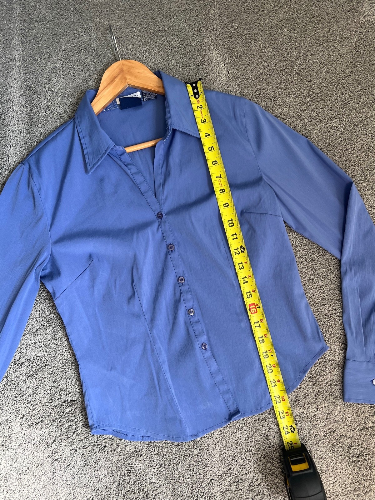 DCC Stretch Women’s Medium Blue Button Down Shirt Long Sleeve Fitted Blouse