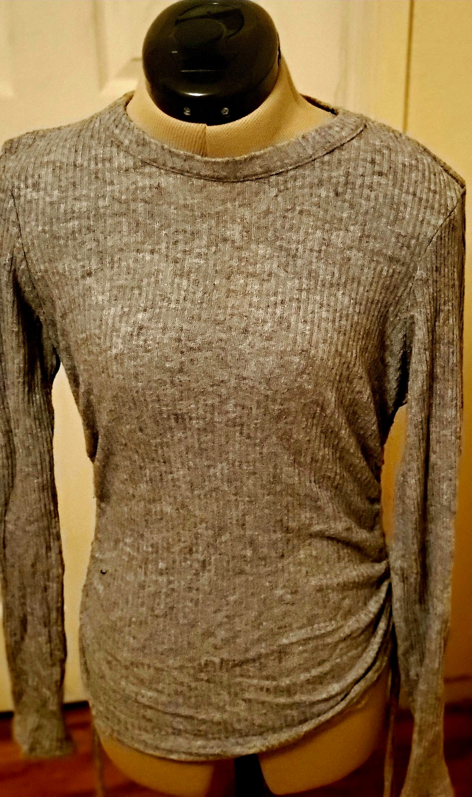 Lärnhét Women’s Gray Ribbed Knit Crew Neck Long Sleeve Pullover Top Size M
