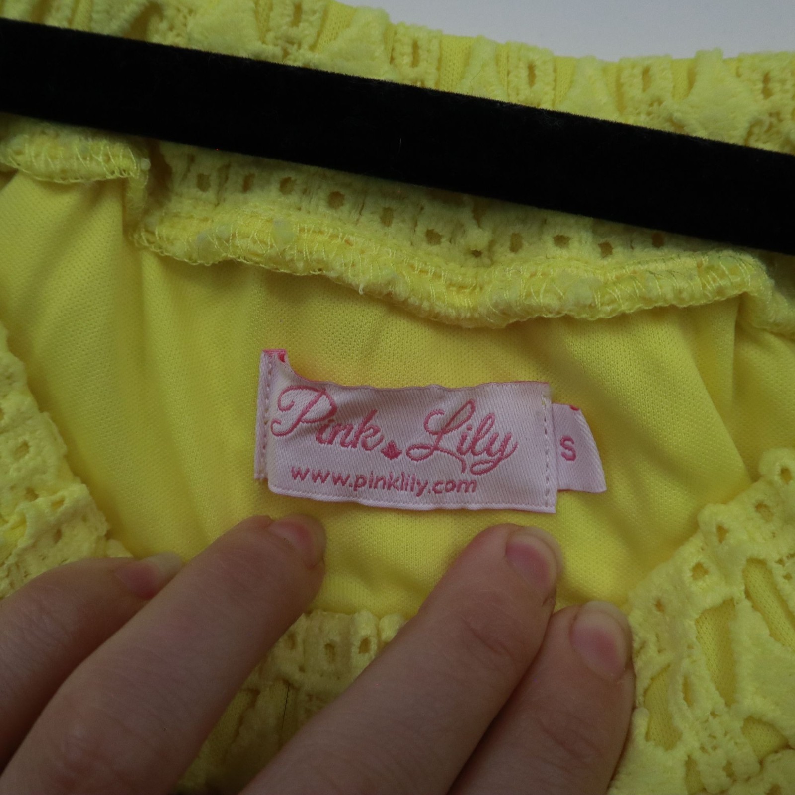 Pink Lily Crochet Tunic Top Wiomens S Yellow Boho Resortwear Feminine Delicate