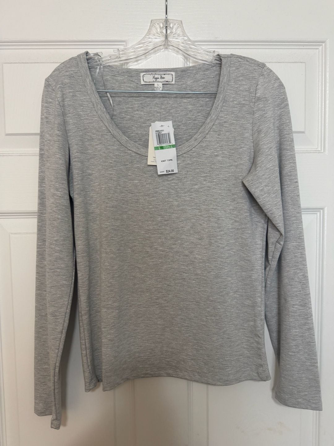 Hippie Rose Heather Gray V-Neck Long Sleeve Knit Top