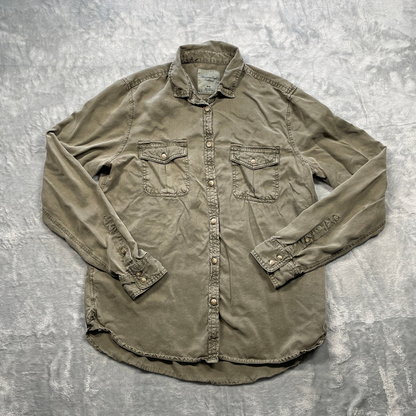 American Eagle Outfitters Button Up Shirt Khaki Green Utility Pockets Womens M