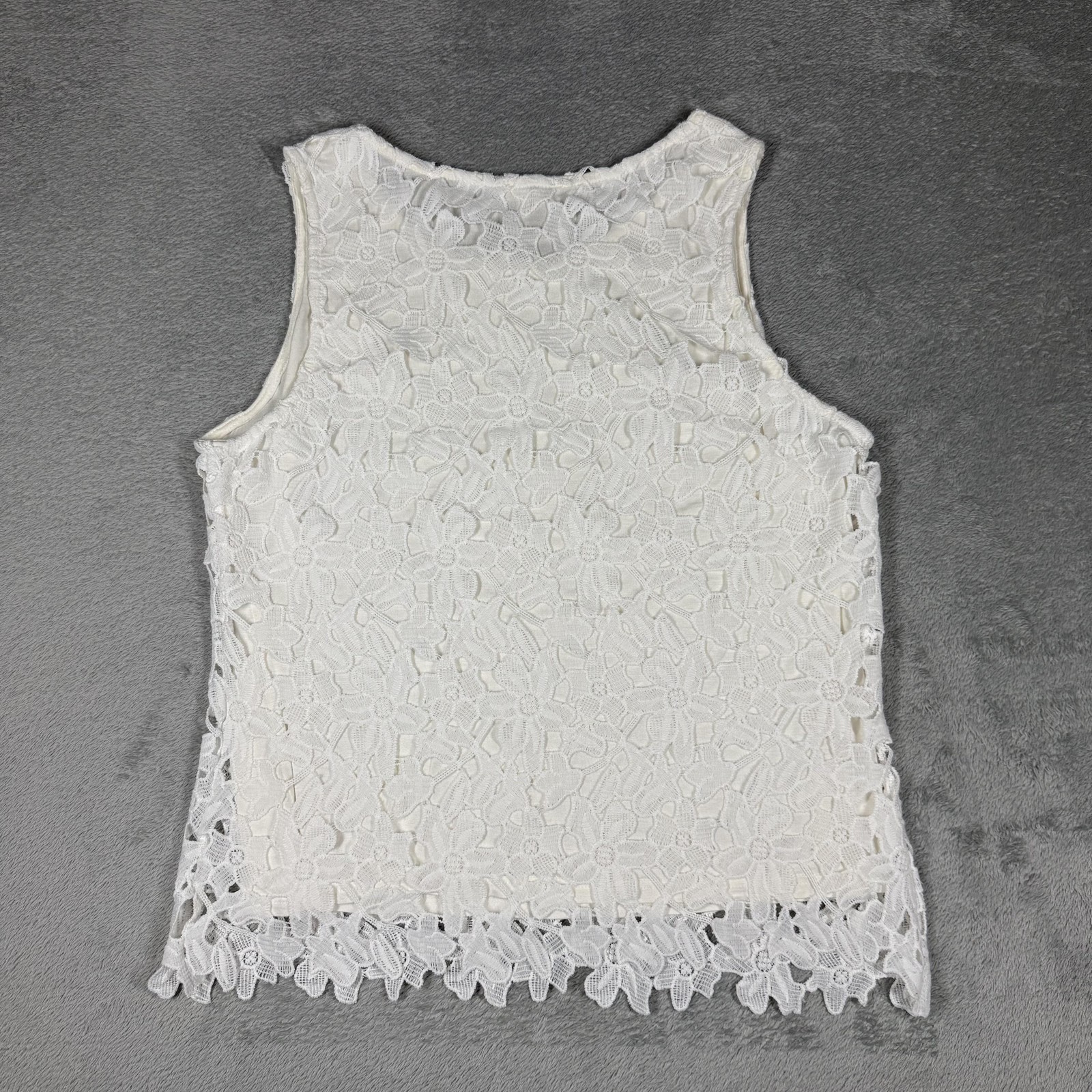Ultra Pink Tank Womens L White Lace Embroidered Lined Round Neck Basic