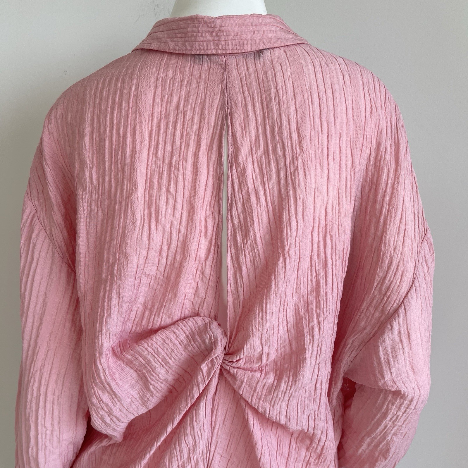 Zara Crinkle Oversized Button Down Tunic Shirt Twisted Cut Out Pink M Preppy