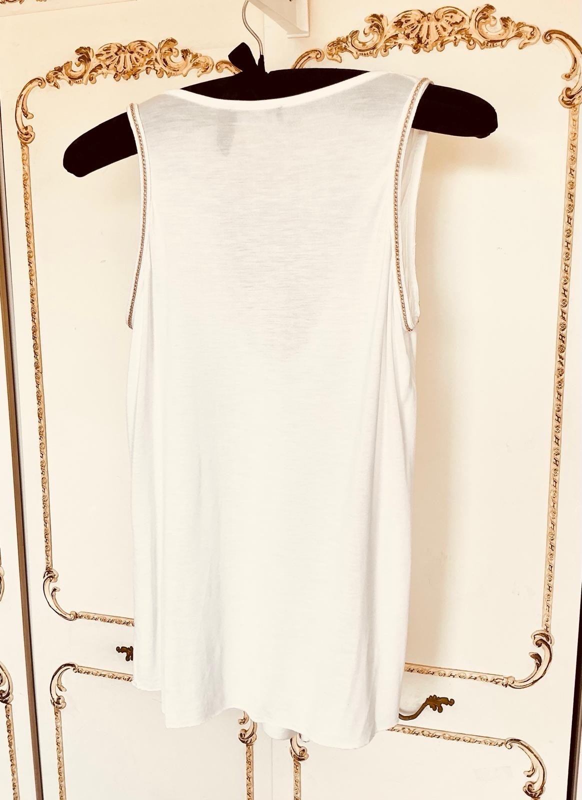 H&M Size S ( 10 – 12 ) Ivory / Gold Chain Trim Drape Neck Silky Jersey Top. VGC