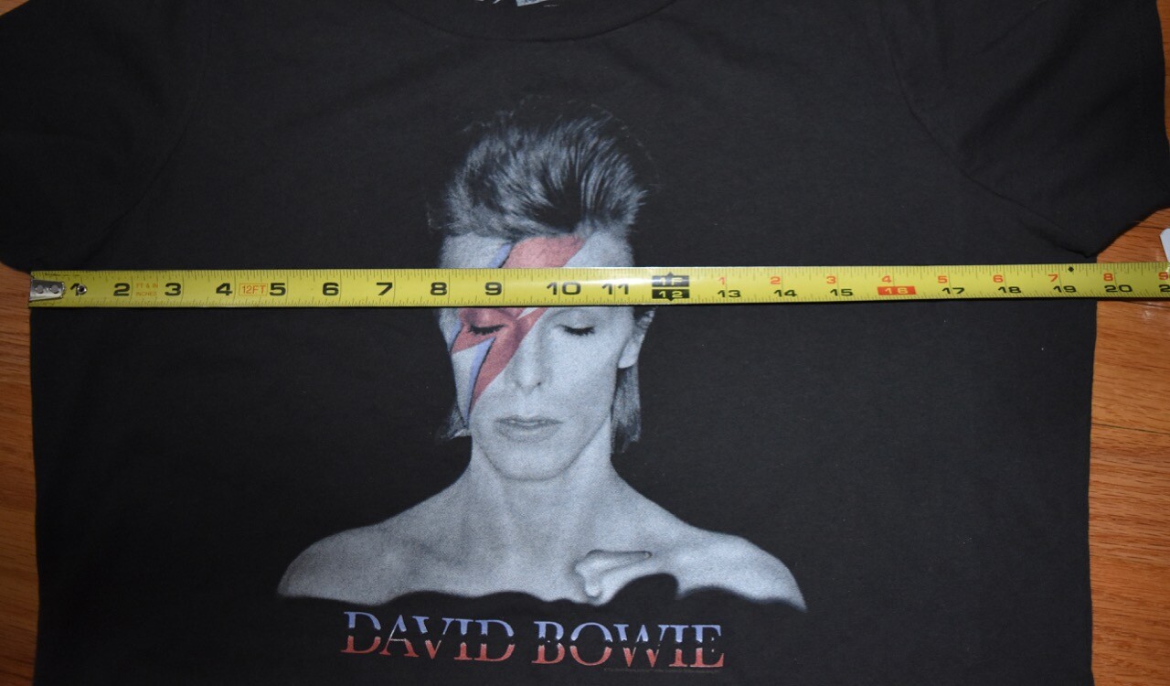 NWT David Bowie Aladdin Sane Lightning Bolt T Shirt Black Art Museum Exhibit XL