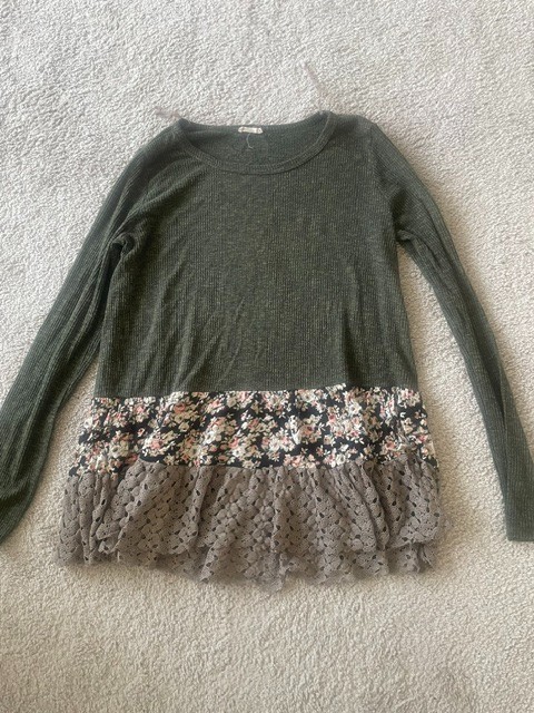 Gently worn Oddy size S/M green brown tunic top blouse