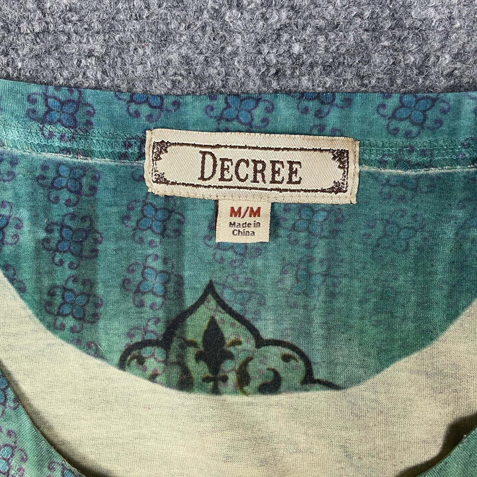 Decree Womens Top Shirt M Boho Y2K Grunge Mandala LS Graphic Print Tattoo