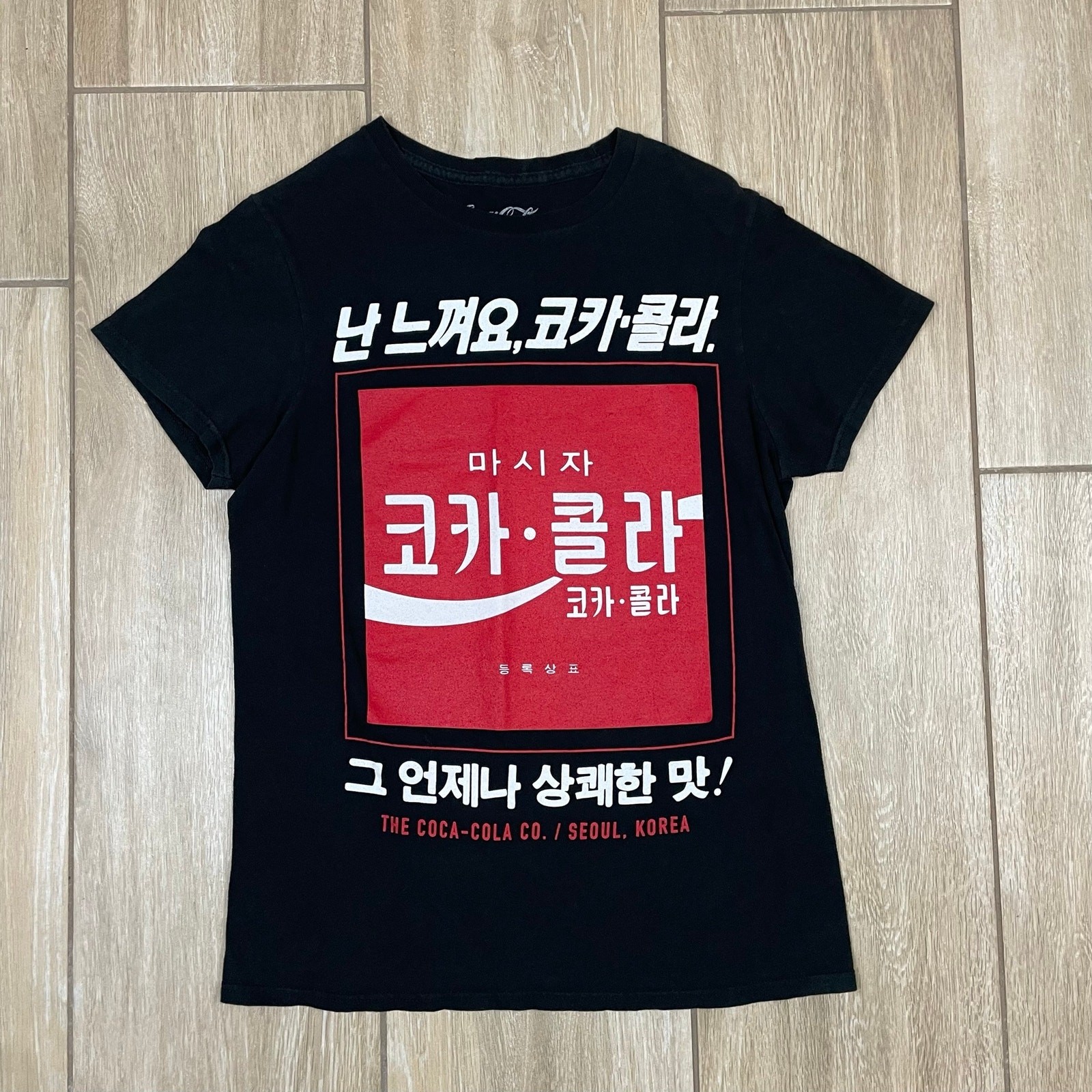Coca Cola Korea Graphic T Shirt Womens Small Black Seoul Coke Logo Tee