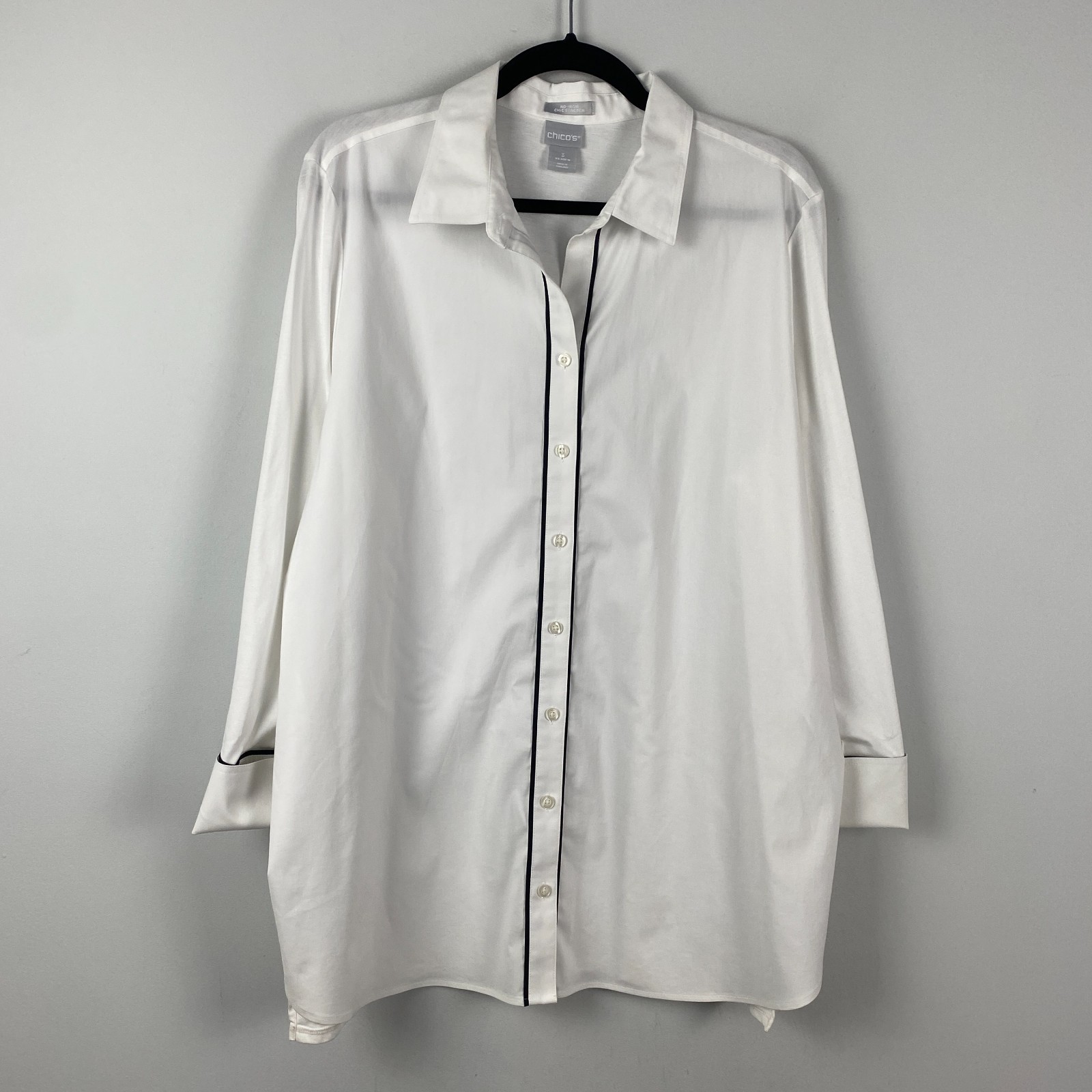 Chicos No Iron Stretch Button Up Tunic Shirt Size 3 US XL Knit & Woven Contrast
