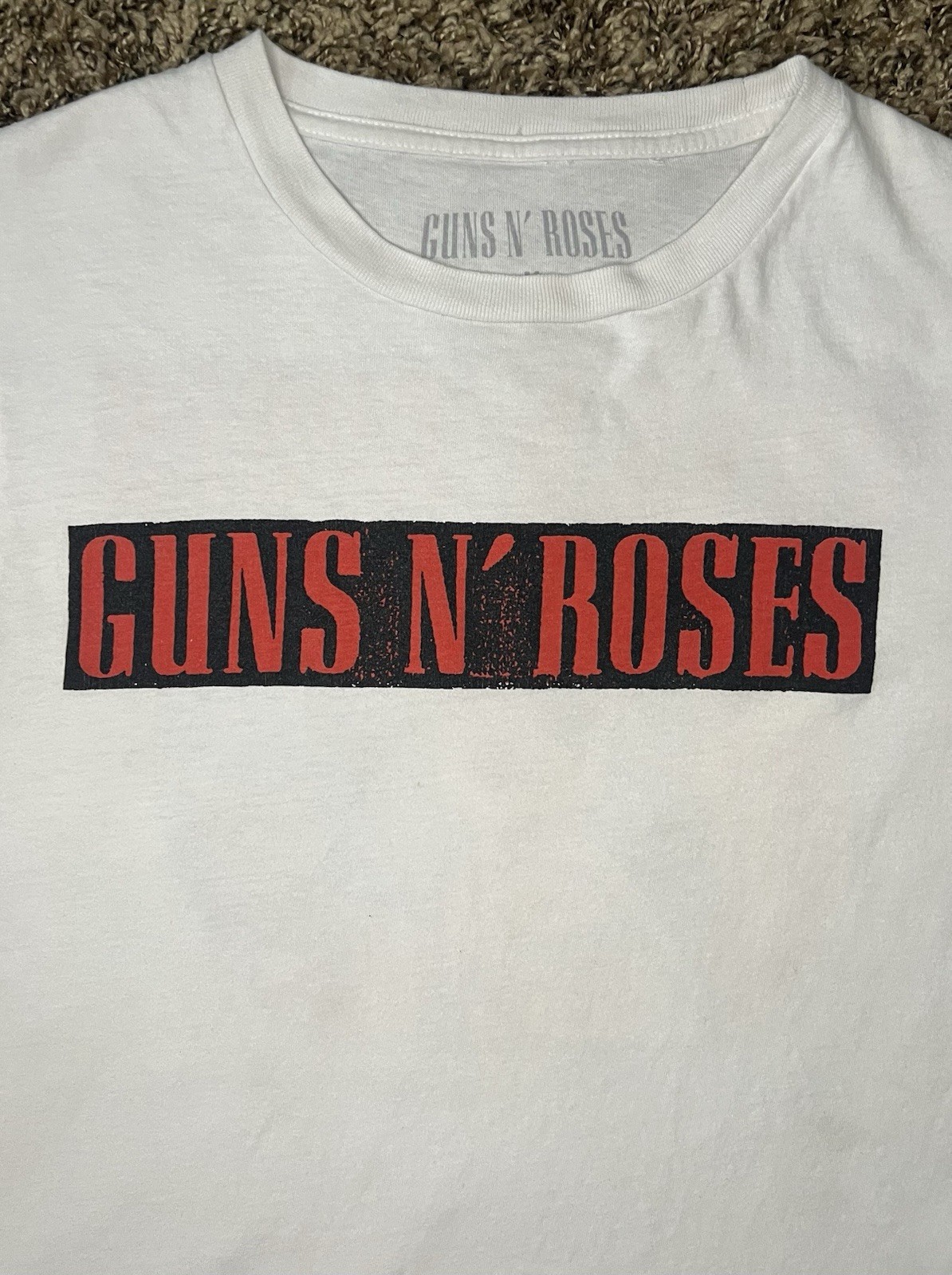 Guns N Roses 2 Sided Use Your Illusion T-Shirt Rock Band Music Logo MD 18” X 24”