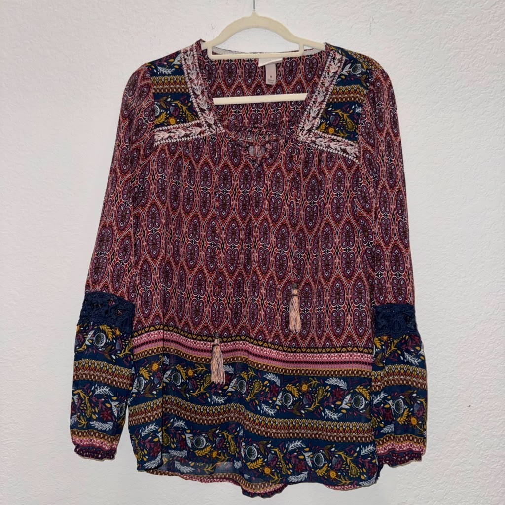 Knox Rose Women’s M Long Sleeves Blouse Maroon Boho Print Tasseled Lace Details