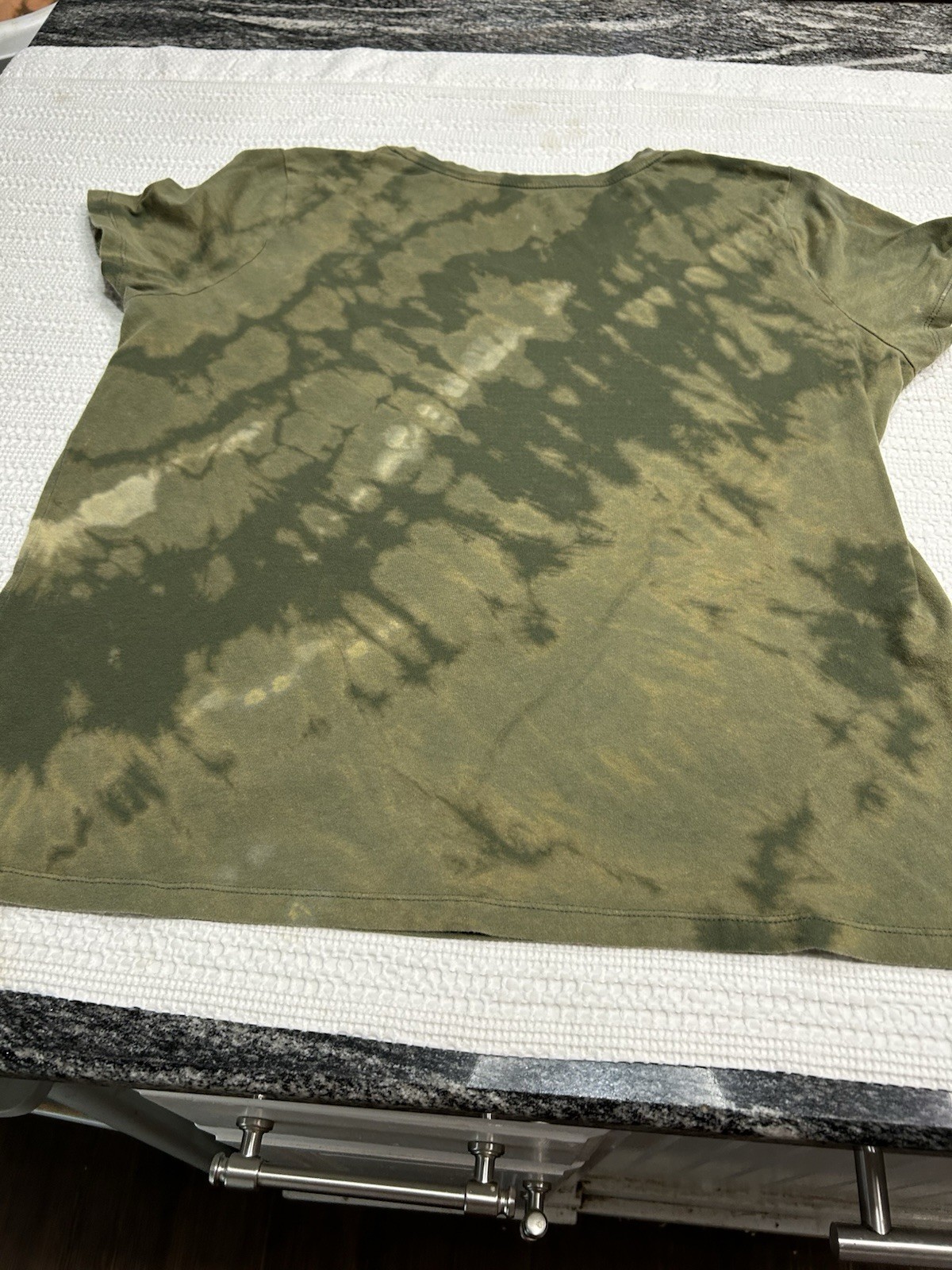 Olive Green Crazy Dogs Women’s Comfort T-Shirt Size XL 16-18 Tie Dyed New Graphi