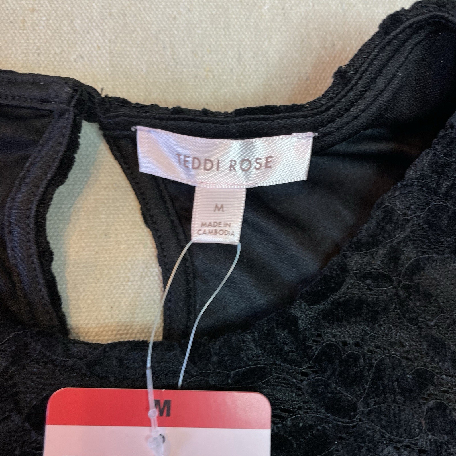 Teddi Rose Women Black Lace Velvet Burnout Top Shirt Short Sleeve Size Medium