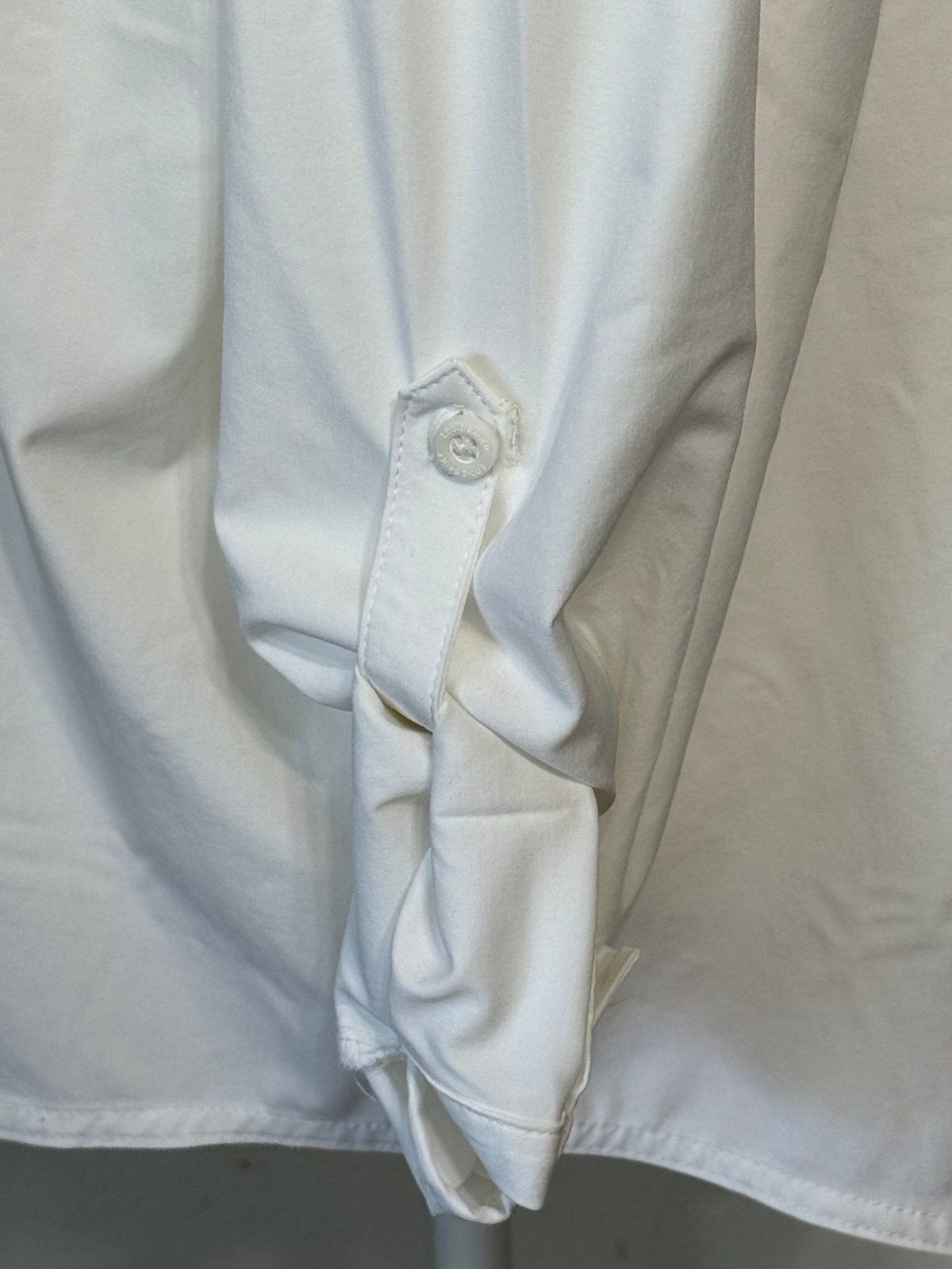 NWT. Eddie Bauer Womens Departure Button Down Travel Shirt Size XLWhite $65 P159