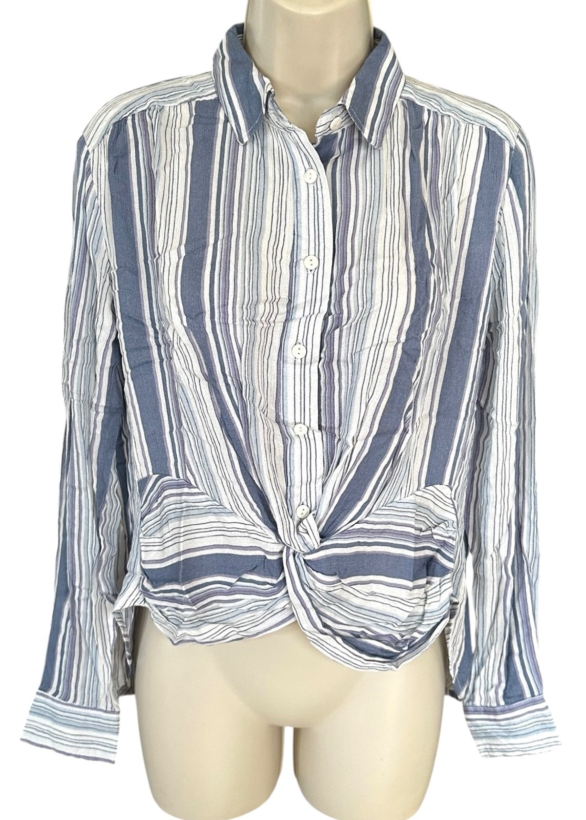 Vanilla Star Junior’s Button Down Shirt Top w/ Twist Front Size S Blue Striped