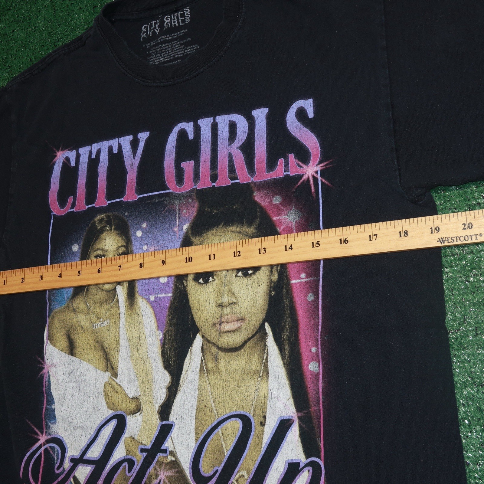 City Girls Act Up Graphic T-shirt Women Medium Black Rap Tour Music