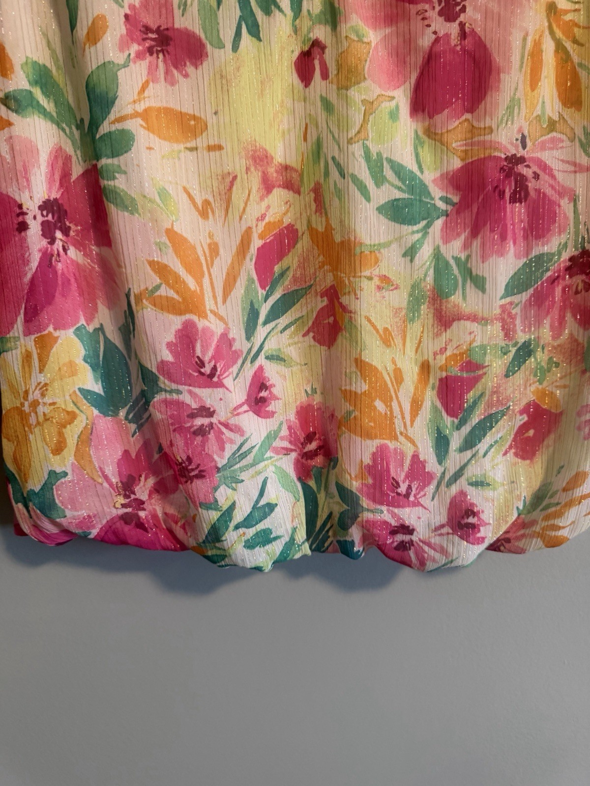 Sara Michelle Pink Floral Blouse 3/4 Sleeve Gold Metallic Accent Petite Size PL