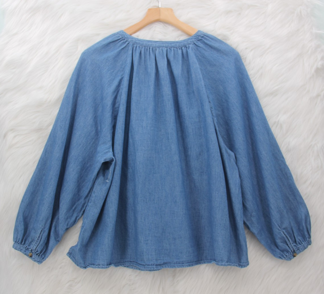 OLD NAVY CHAMBRAY DENIM BUTTON DOWN TUNIC SHIRT WOMENS XL MINIMALIST COASTAL