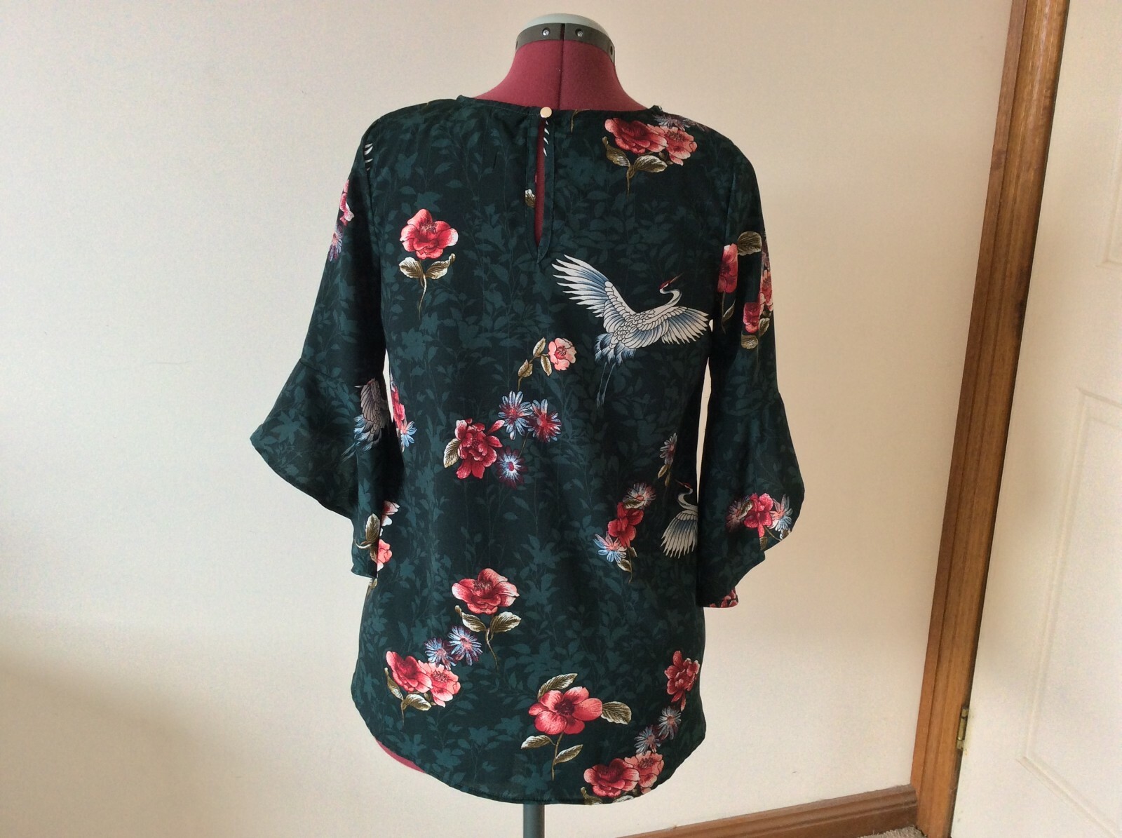 CAROLINE MORGAN FRILL SLEEVE FLORAL BLOUSE TOP SIZE 10
