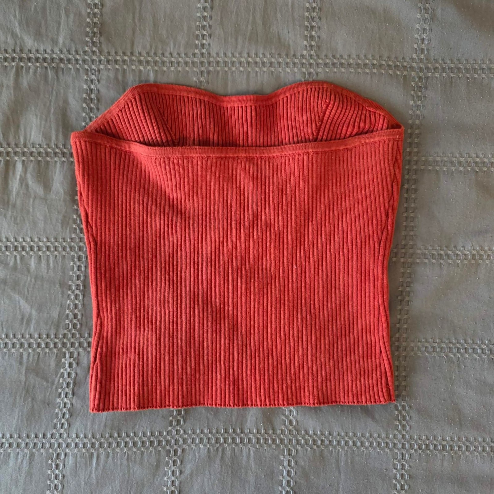 Express Ribbed Strapless Sweater Tube Top in Cinnibar