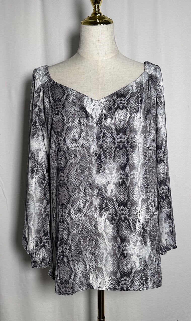 Vince Camuto Blouse Top Shirt 3X Women Balloon Sleeve Chiffon Snake Gray $89