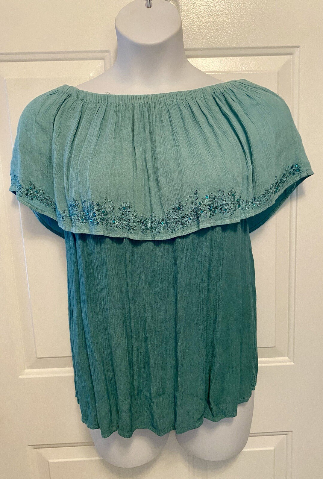 RAYA SUN Women’s Large Blue Green Ombré Embroidered Beaded Peasant Shirt Top