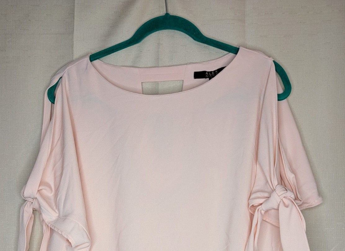 Alex Marie Women’s Size XL Pink Cold Shoulder Tie Sleeve Blouse