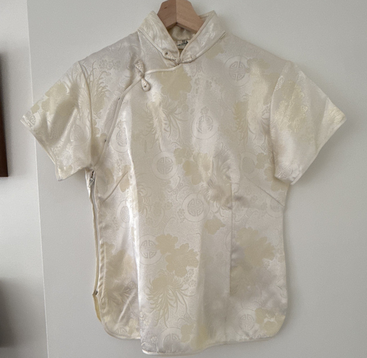 Ivory Satin Floral Mandarin Collar Short Sleeve Frog Zip Blouse XL