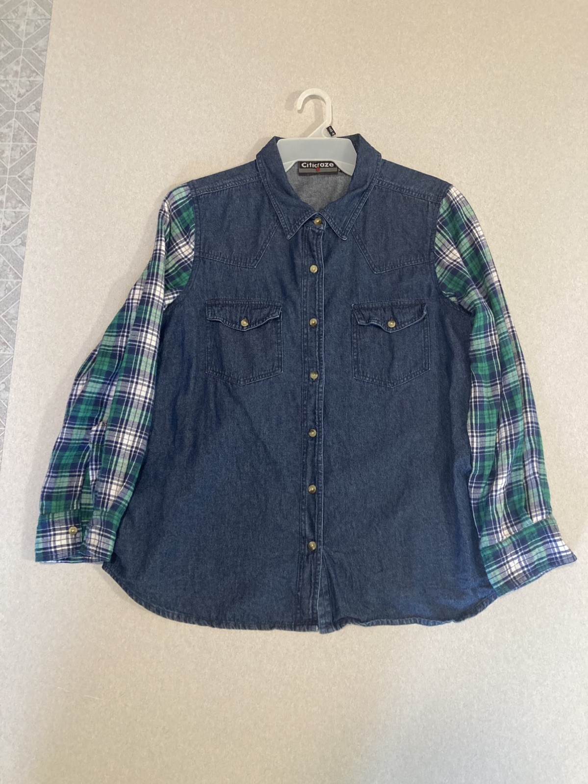 Citicraze Womens XL Vintage Button Down Dark Denim Shirt Blue Plaid Sleeves
