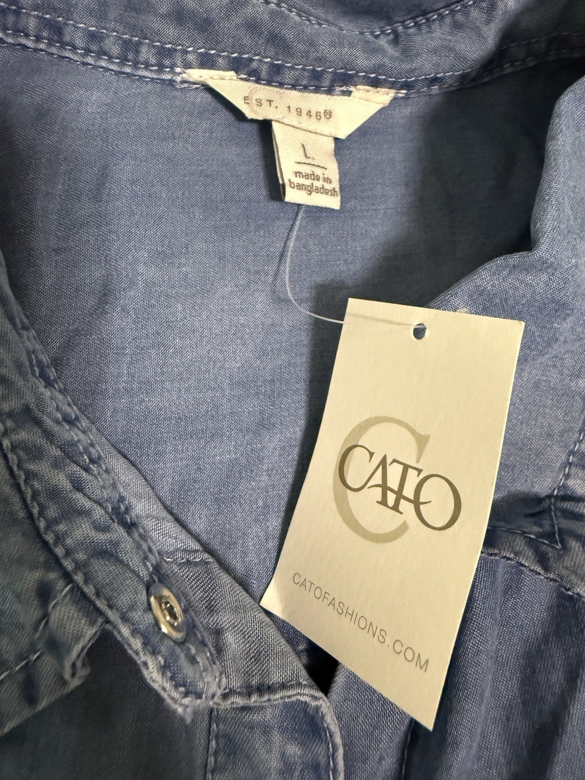 Cato Womens Large Chambray Tencel Button Front Shirt Blue Short Sleeve Hi Low