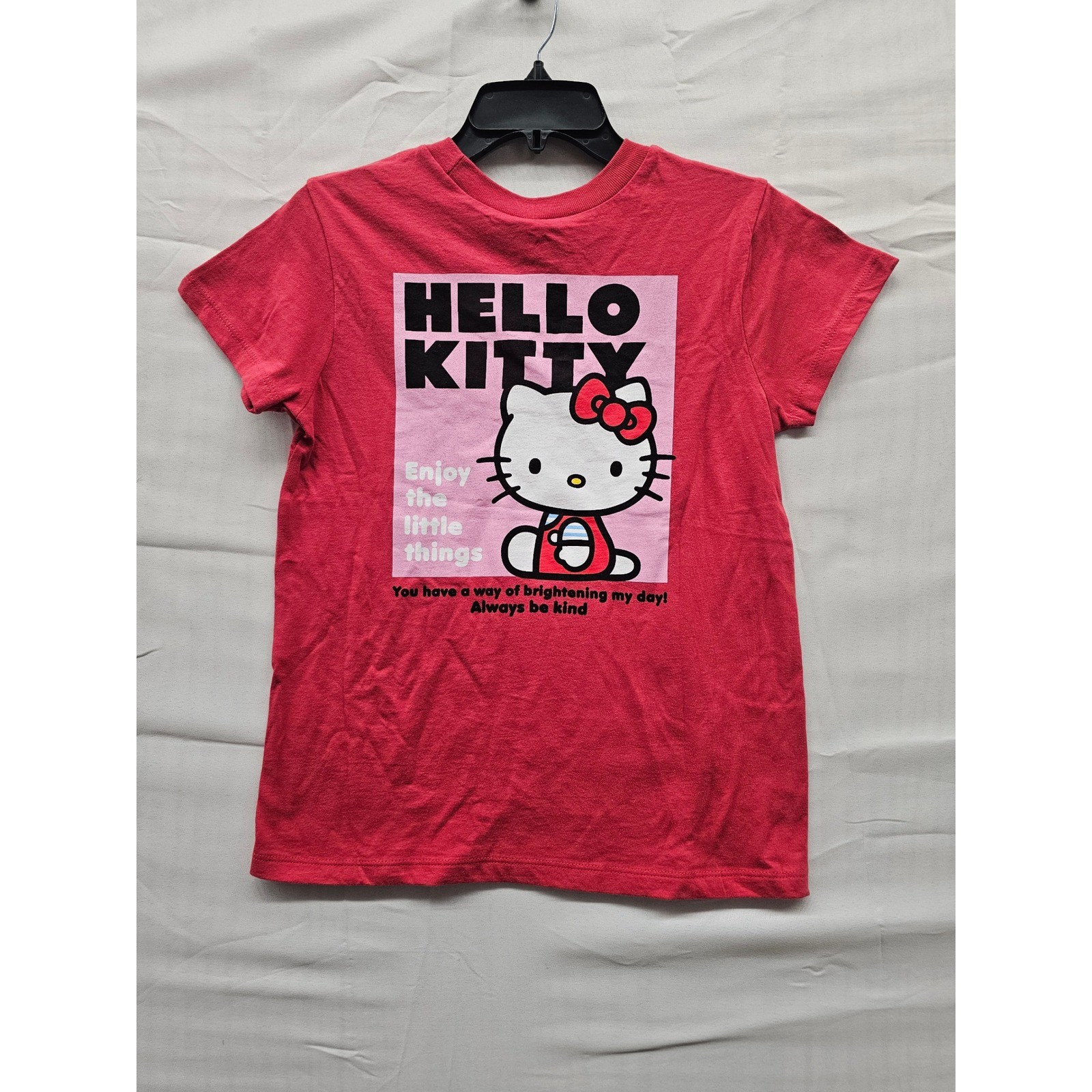 Hello Kitty Sanrio Red Graphic T-Shirt Womens XXS Mad Engine Always Be Kind New