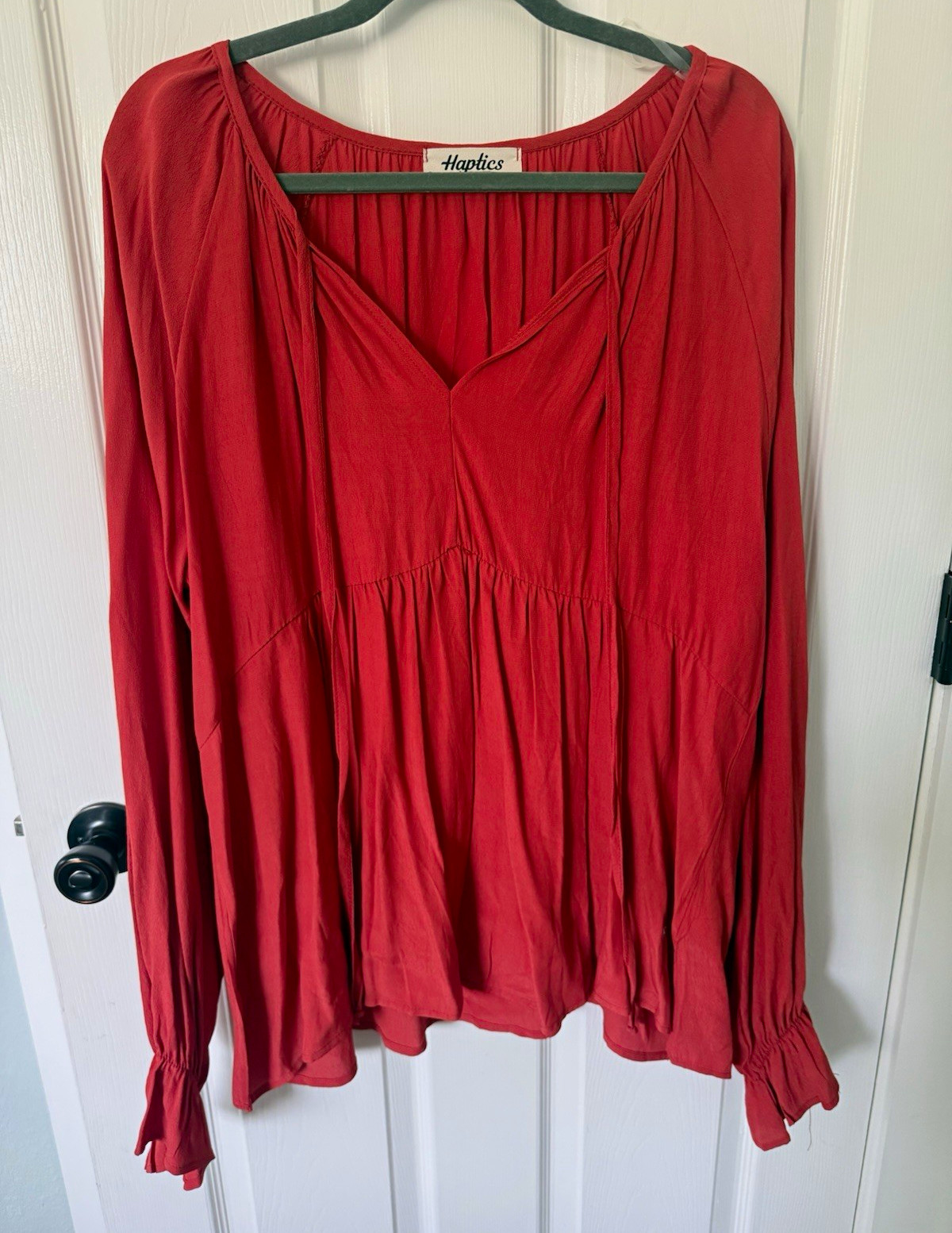 Haptics 1X Red Solid V-Neck Ruffle Long Sleeve Peasant Woven Rayon Blouse