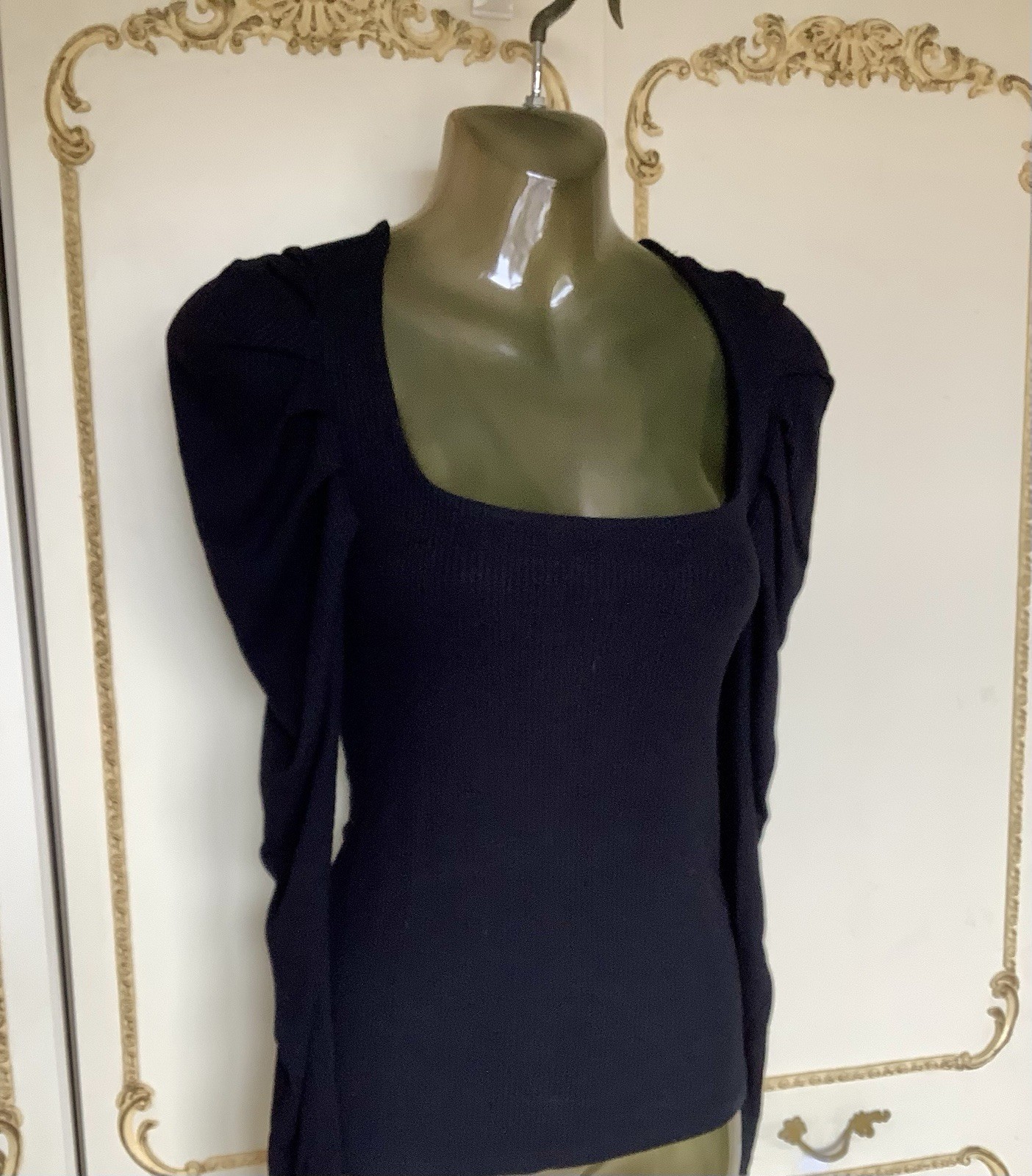 F&F.. SIZE UK 8 Black Fine Silky Knit, Long Gathered Puff Sleeve Top. NWOT
