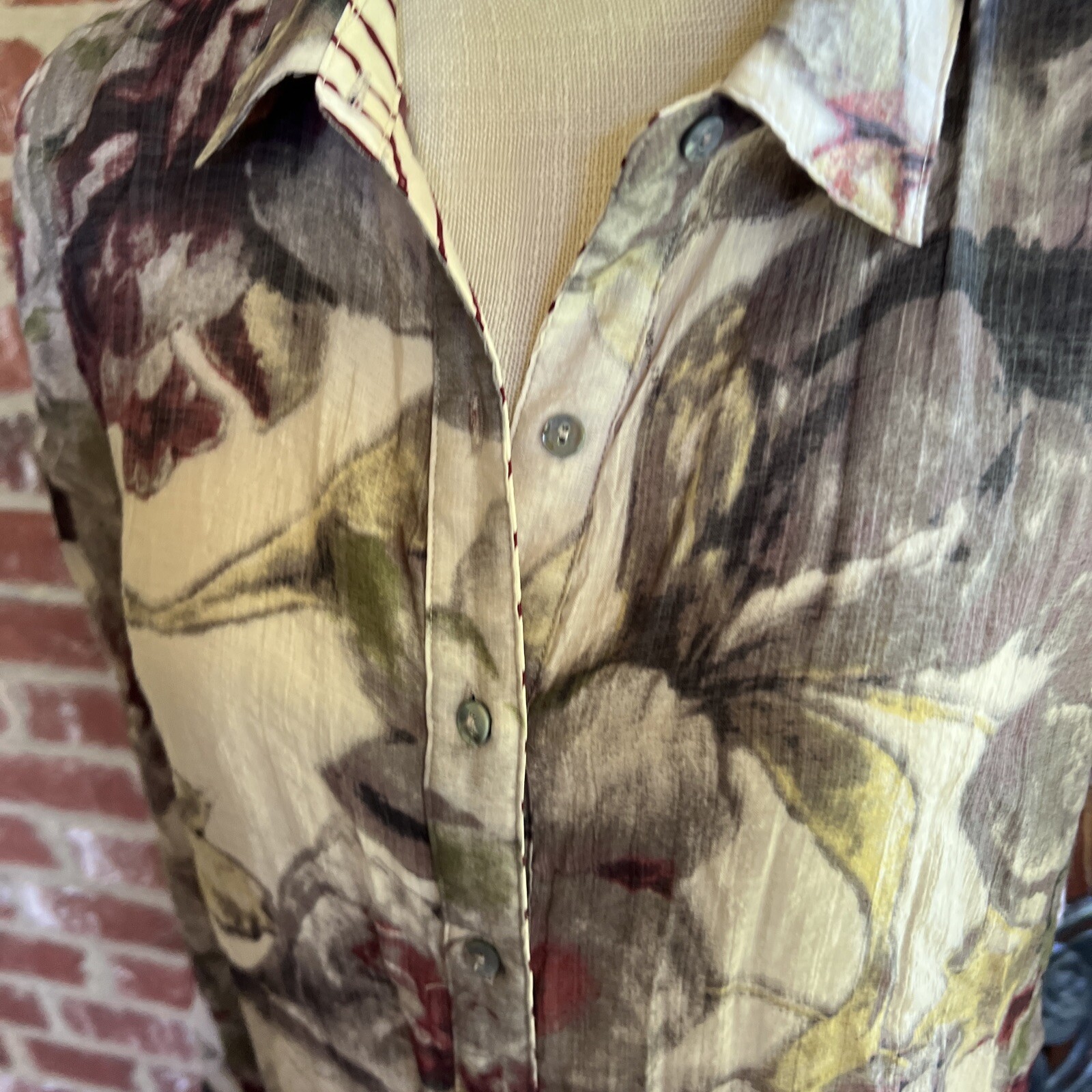 Mystree Maxi Button Down Top Tunic Floral Size Small Colorful Side Slit