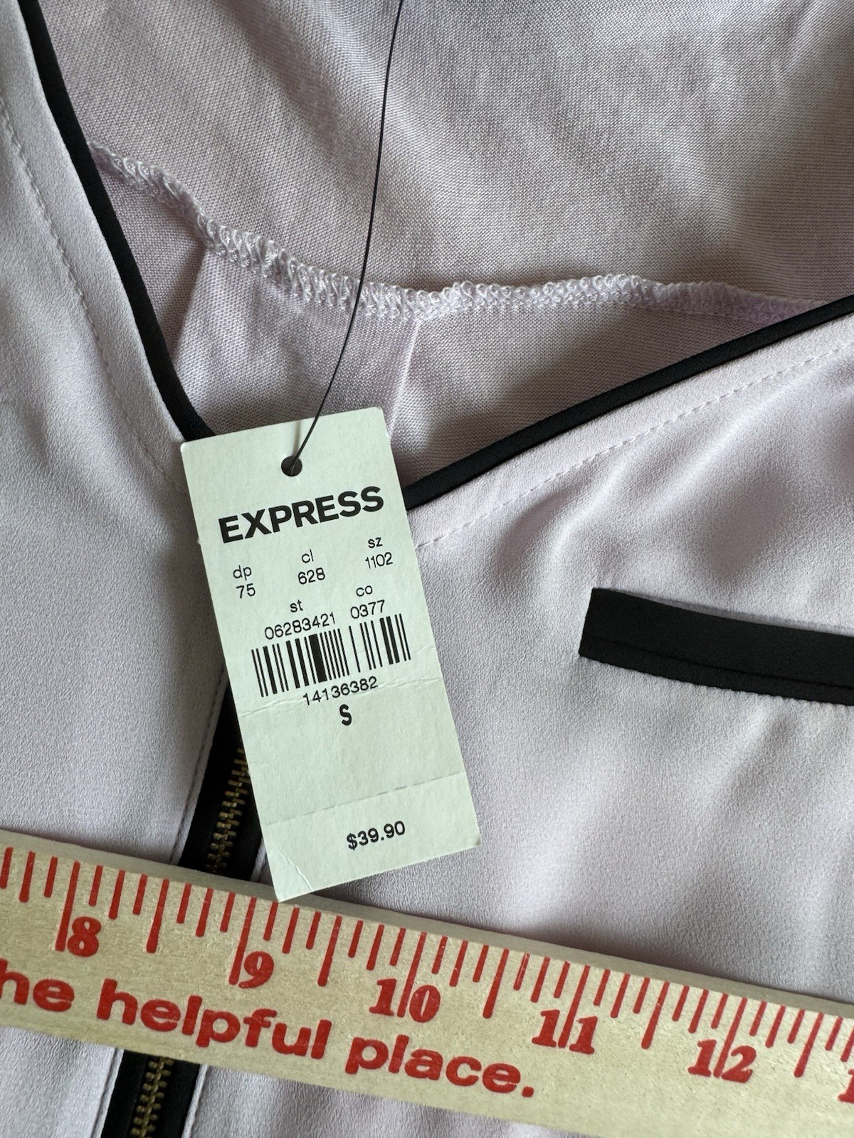 Express Pink Sleeveless V-Neck Blouse Decorative Zipper & Pockets Women’s S New