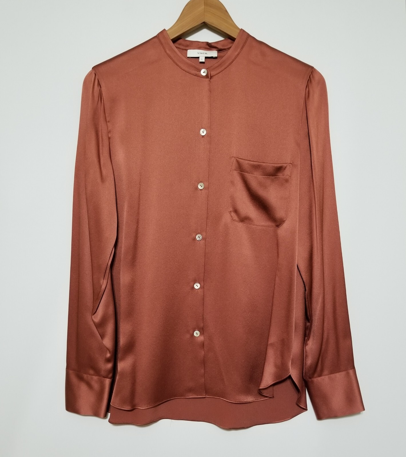 NWT Vince Slim Satin Band Collar Silk Blouse in Rosewood Size 0,2,4,6,8 $295