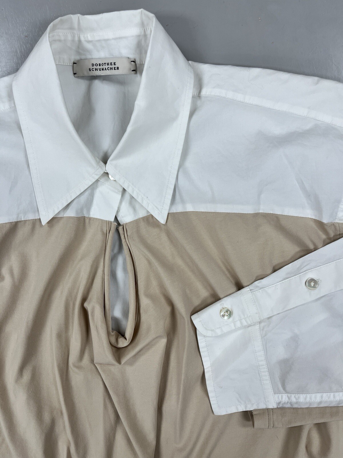 New Dorothee Schumacher Size M/L Mixed Fabric Cool Design white + khaki blouse