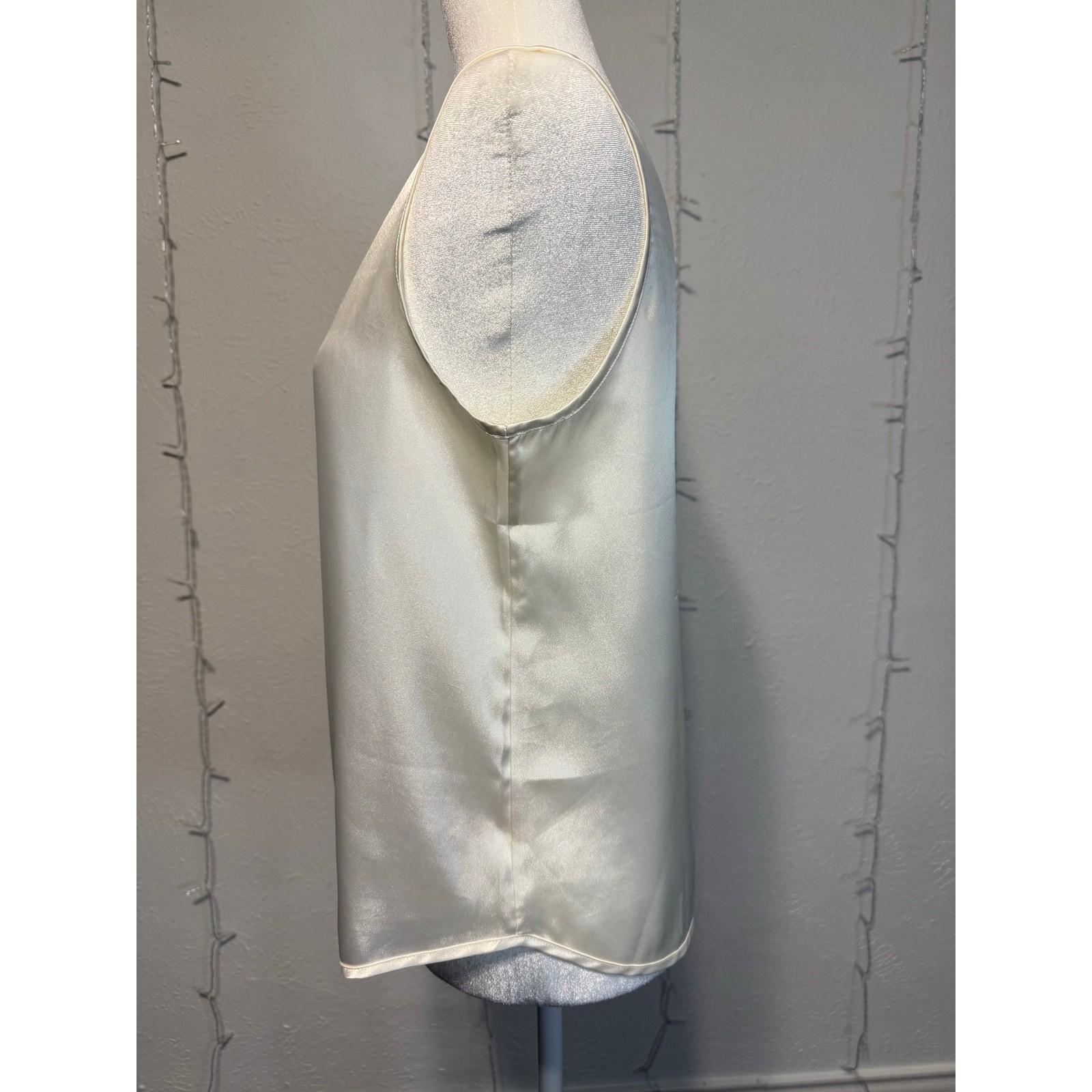 100% Pure Silk Ivory Sleeveless Shell Blouse | Luxury Tank Top