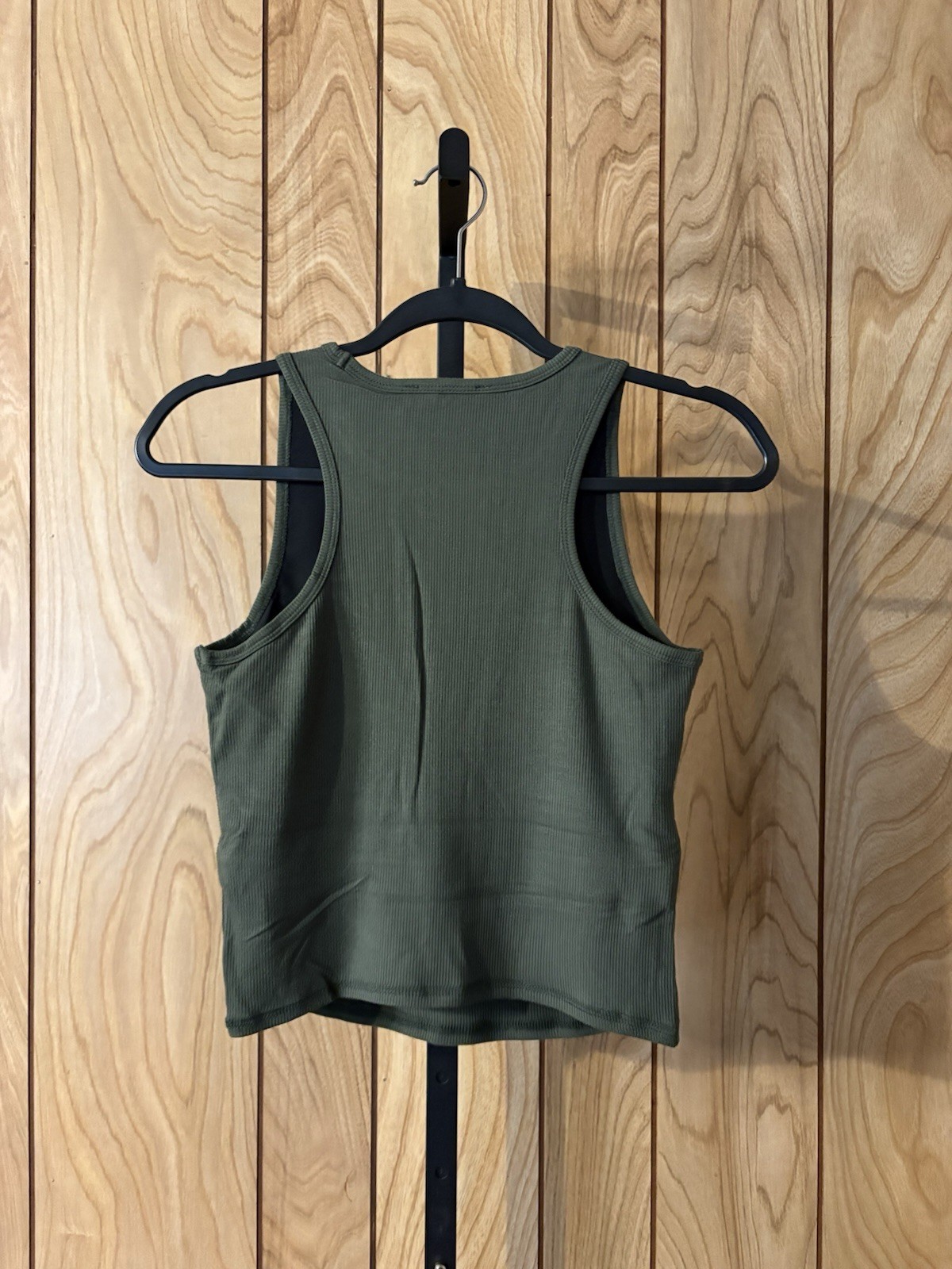 Zenana Army Green Solid Round Neck Sleeveless Ribbed Padded Cropped Tank, Size S