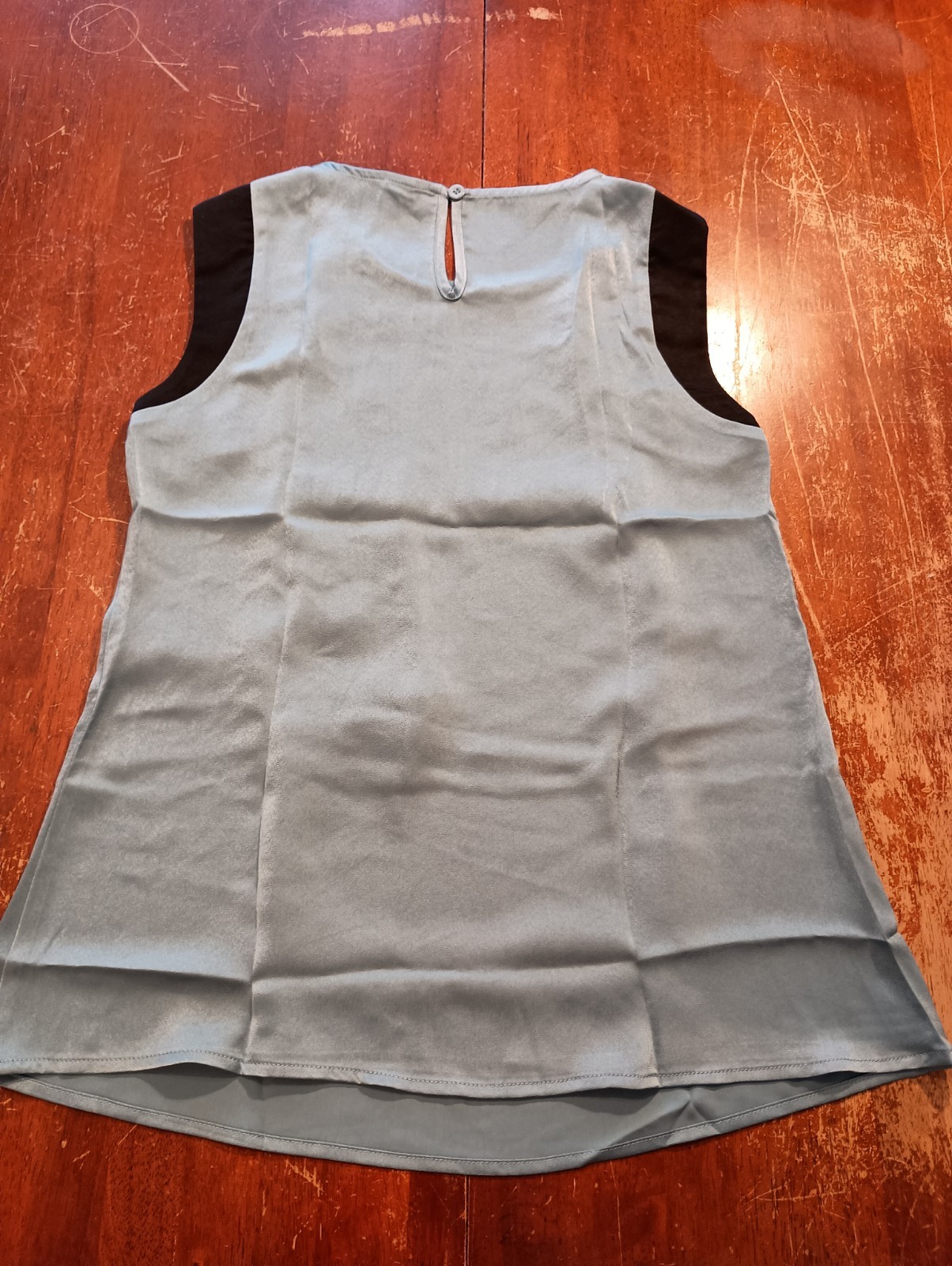 Blooming Jelly Women’s Blue Sleeveless Pleated Summer Dressy Top Size Small