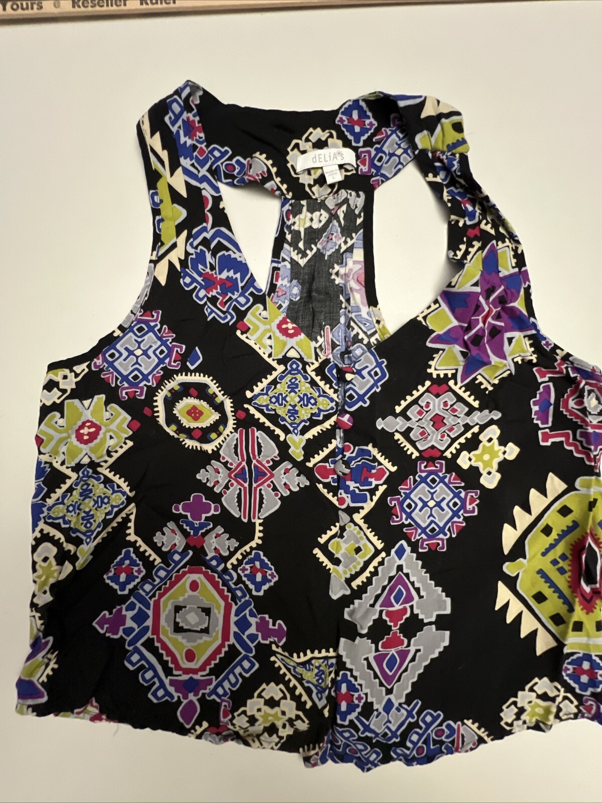 Delia’s Blouse Women’s Large geometric print Tank Sleeveless Rayon