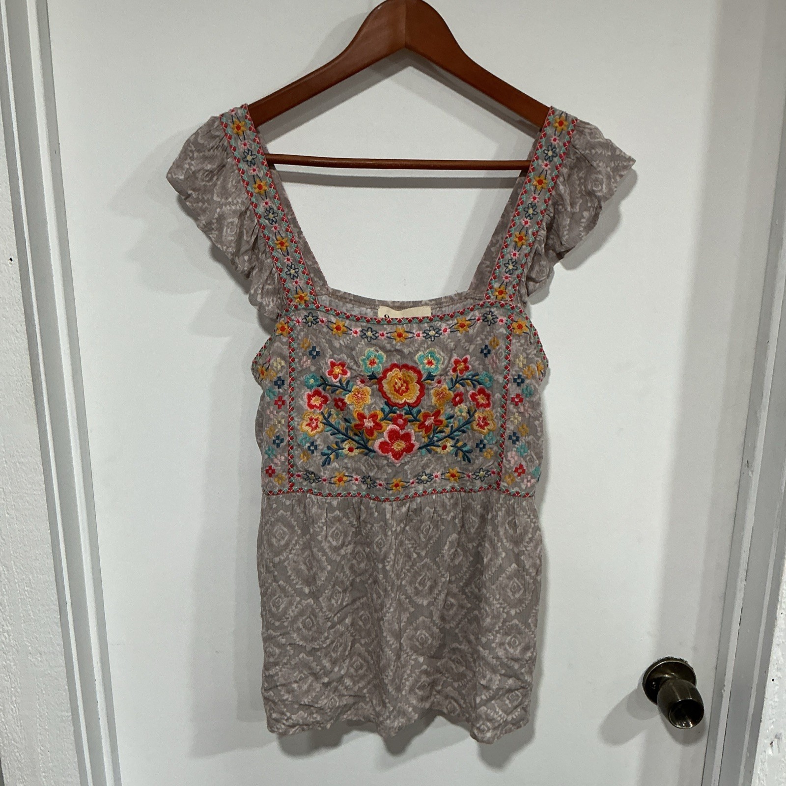 Savanna Jane Embroidered Boho Floral Sleeveless Top, Large