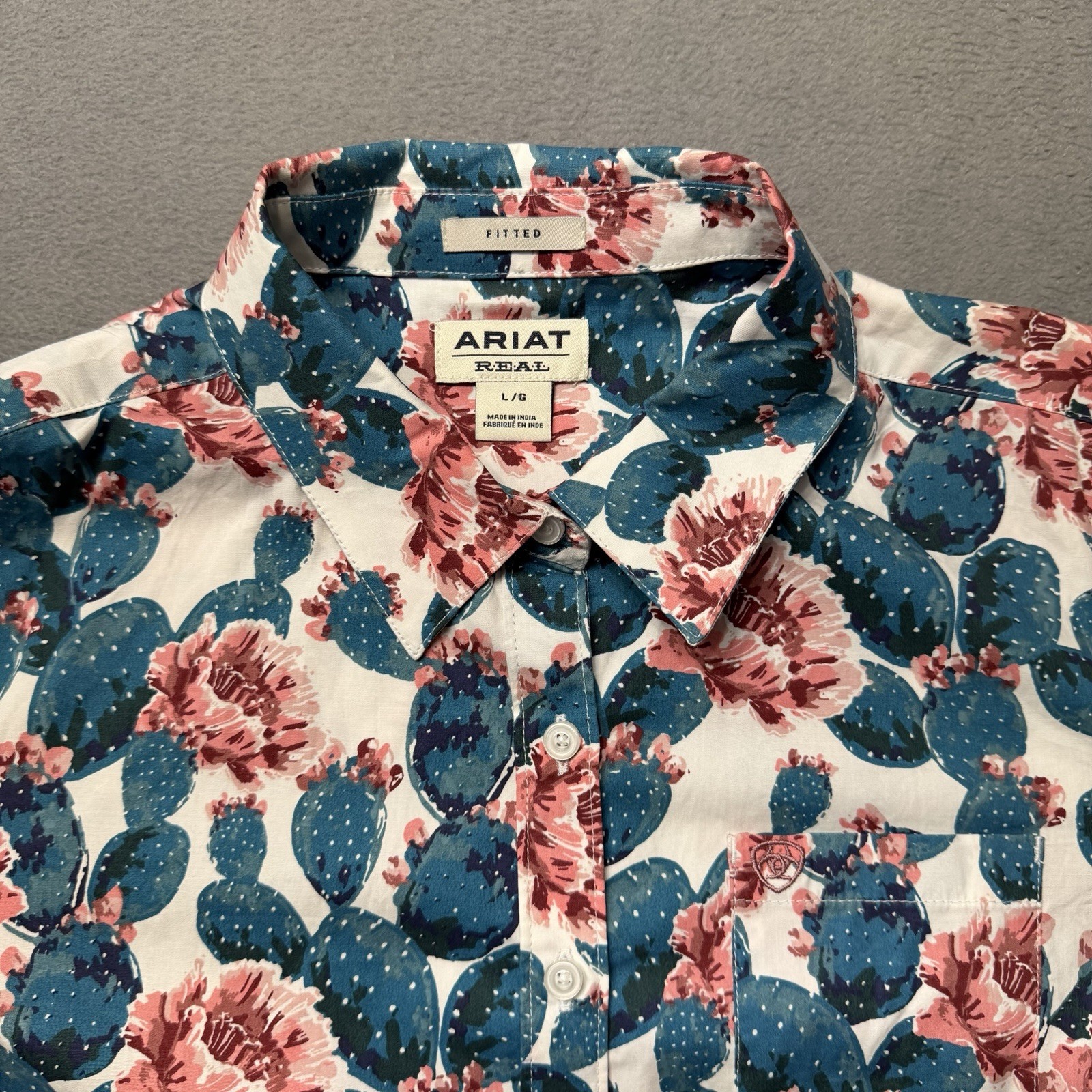 Ariat Real Womens L Fitted Cowgirl Western Shirt Button Up Blue Pink Cactus