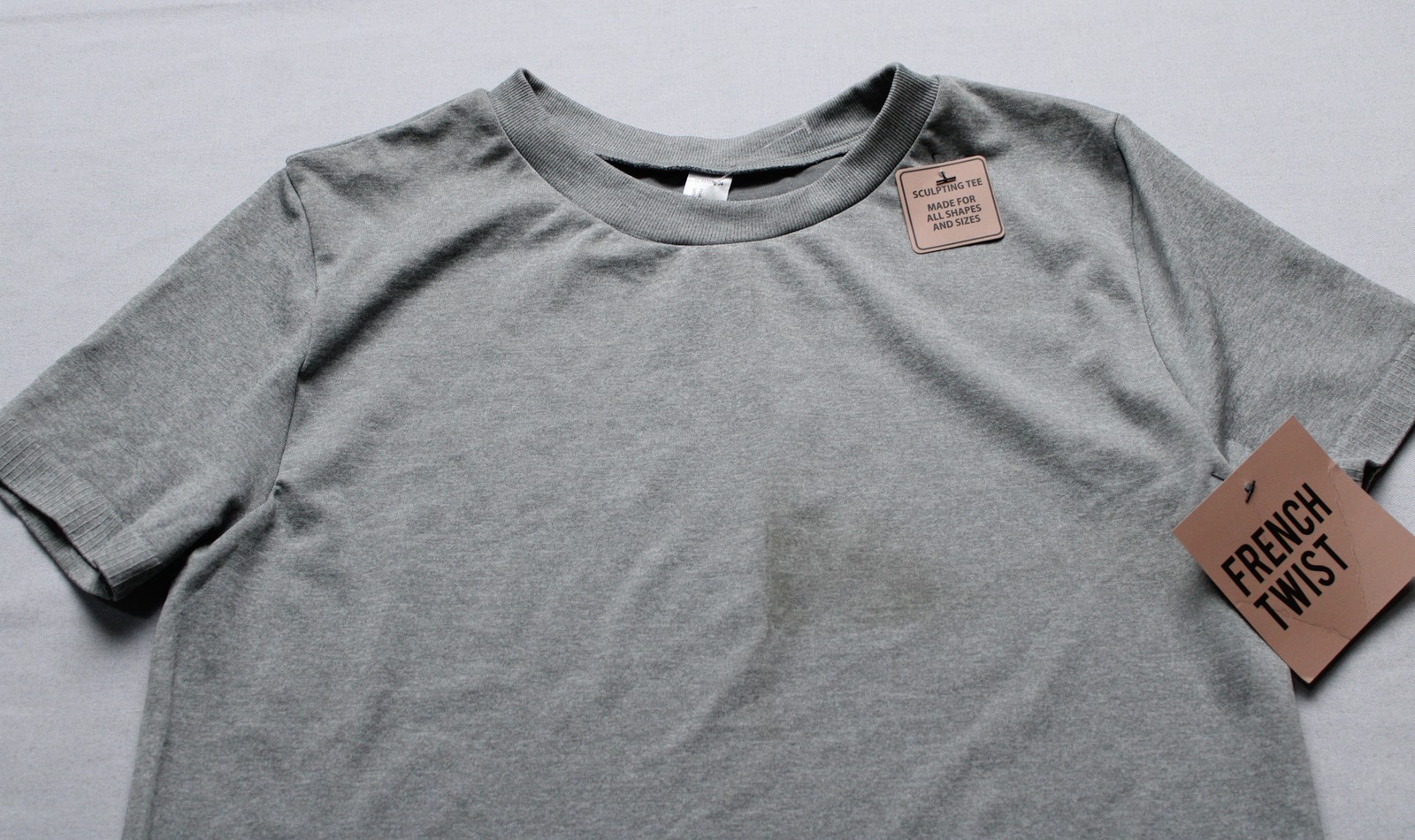French Twist Women’s Sculpting Tee DH3 Light Heather Grey One Size NWT