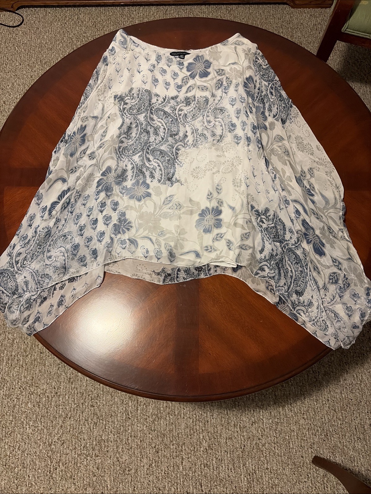 Saks Fifth Avenue Flowy Blouse Blue/white Italian Silk Sz XL paisley pattern.