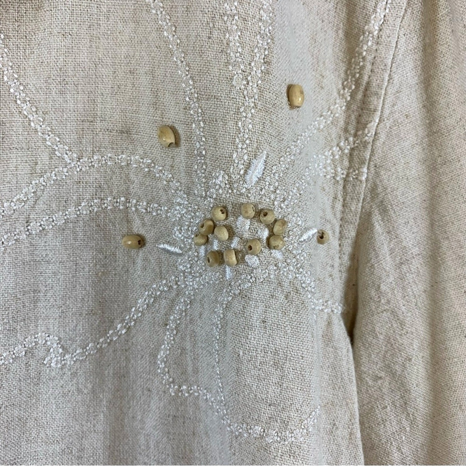 VTG Womens Coastal Grandma Linen Blend Button Top Sz M Ecru Beaded Raw Hem Boho