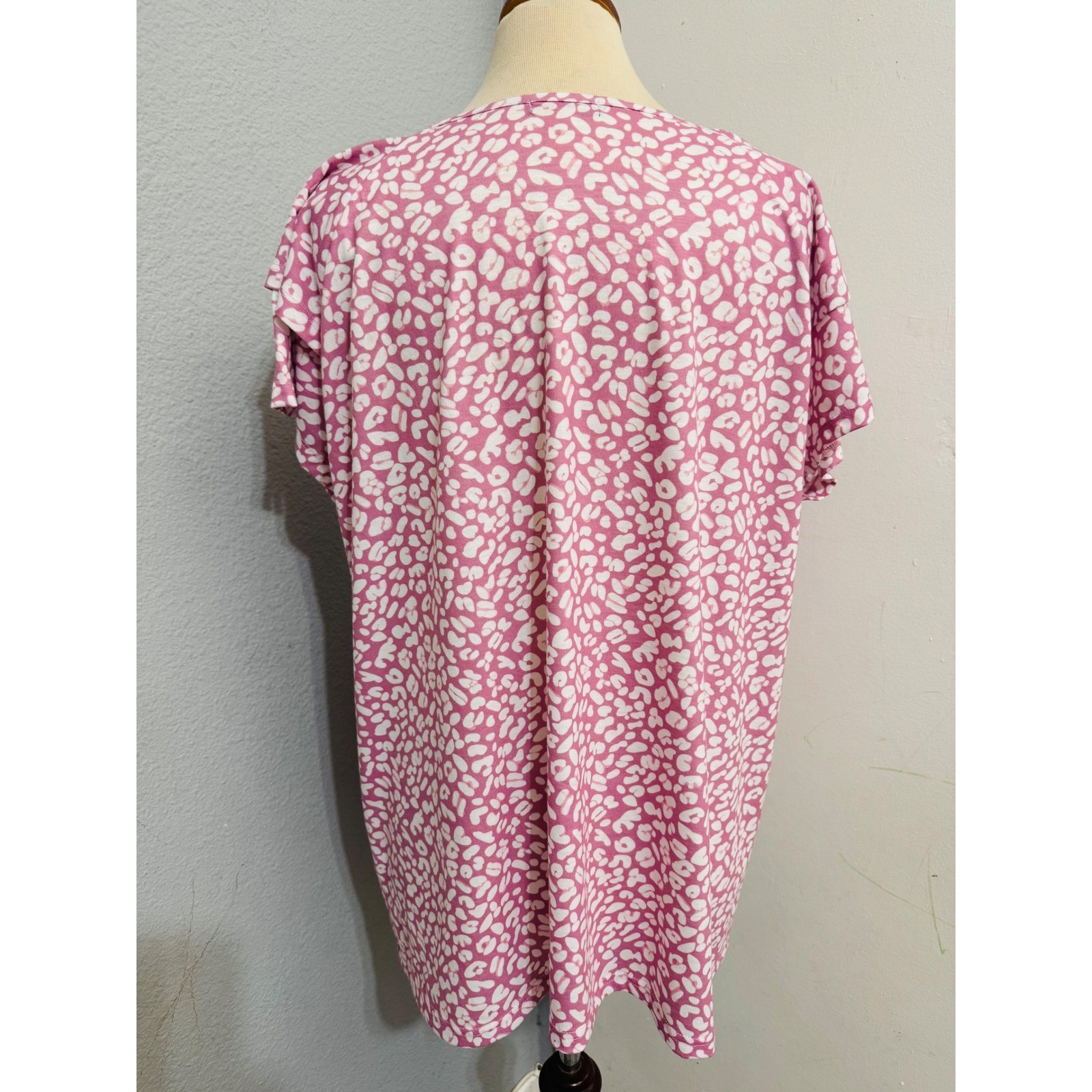 Ofeefan Womens Tunic Top 3XL Pink Leopard Animal Print V-Neck Short Sleeve Comfy