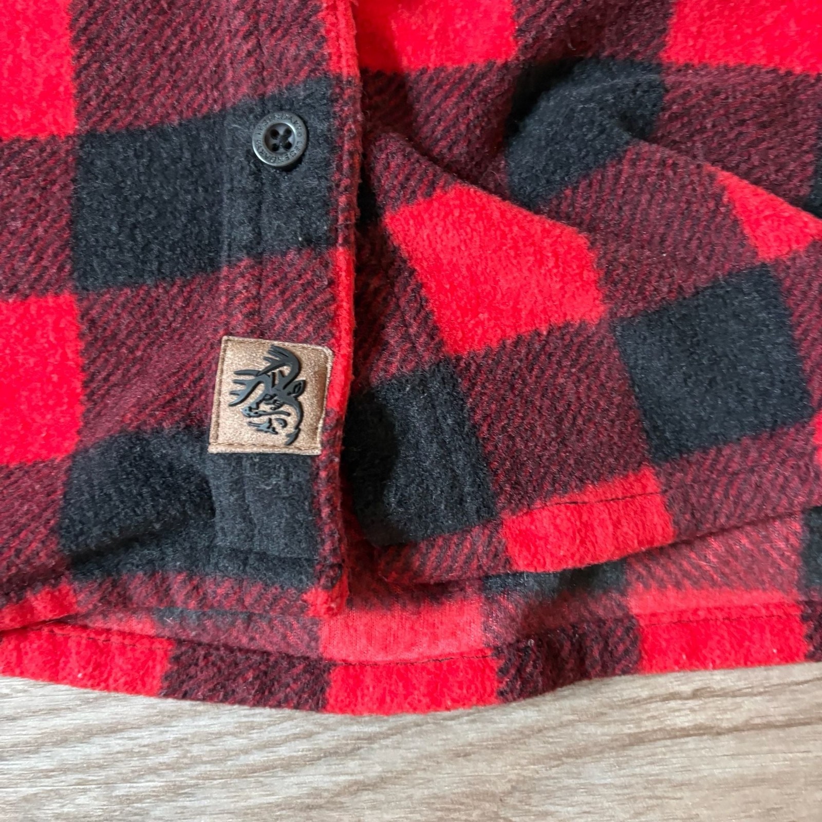 Legendary Whitetails Women’s Buffalo Plaid Fleece Shirt